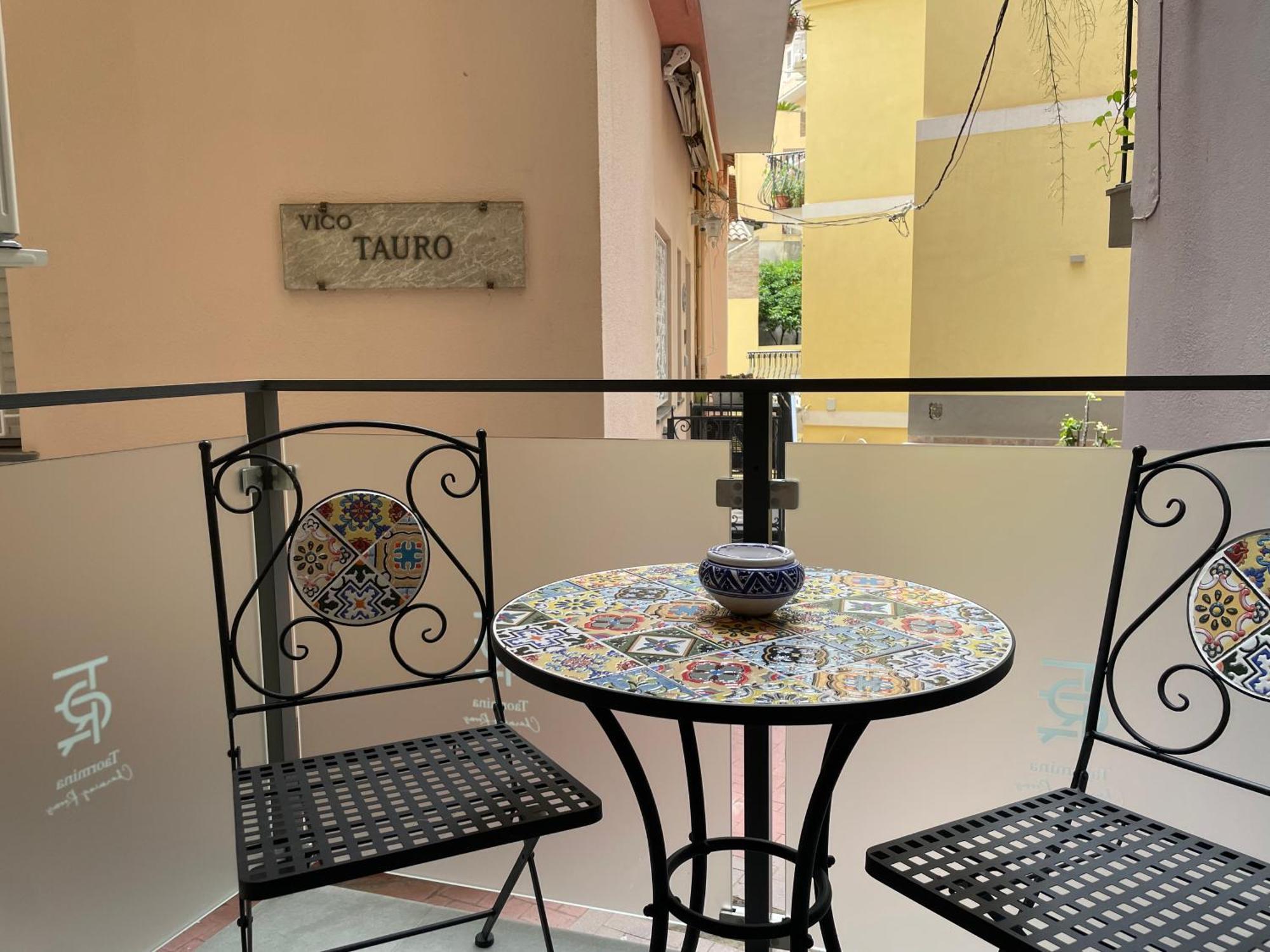 Taormina Charming Rooms Exterior photo
