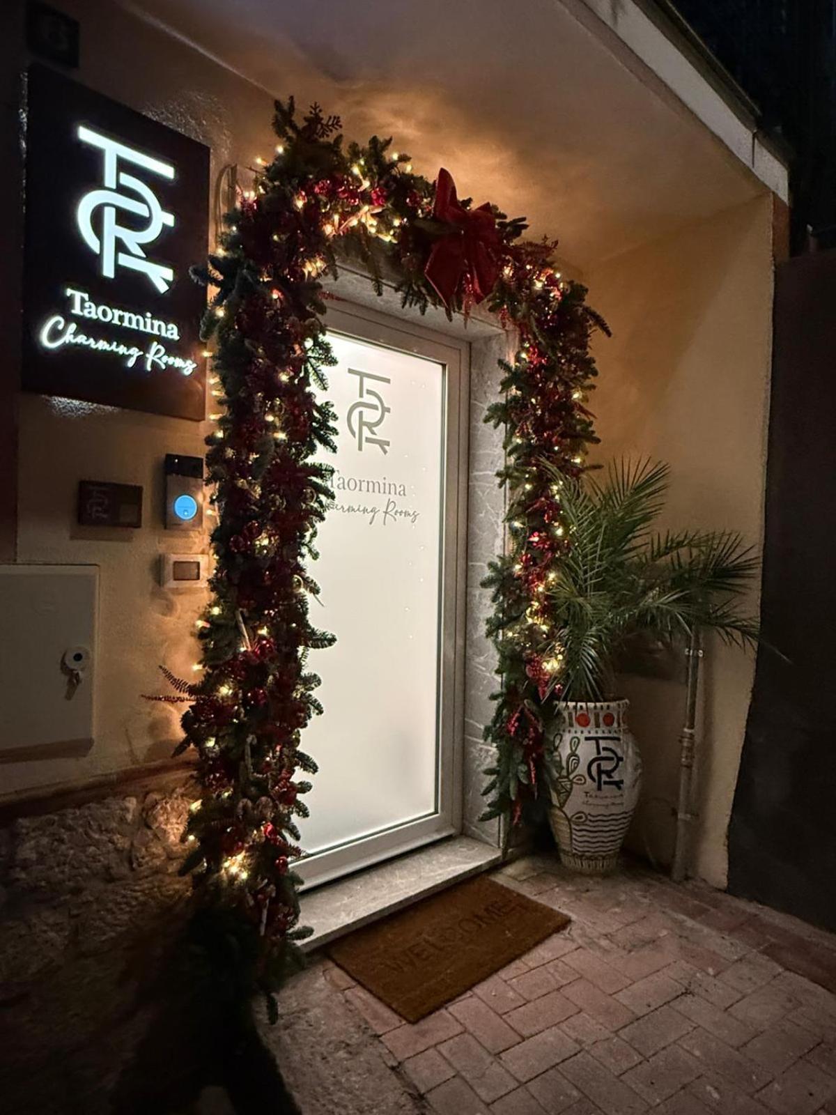 Taormina Charming Rooms Exterior photo